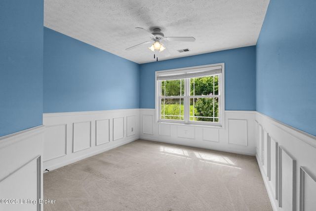 11114 Oak Bend Ct, Louisville, KY 40241