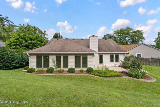 11114 Oak Bend Ct, Louisville, KY 40241