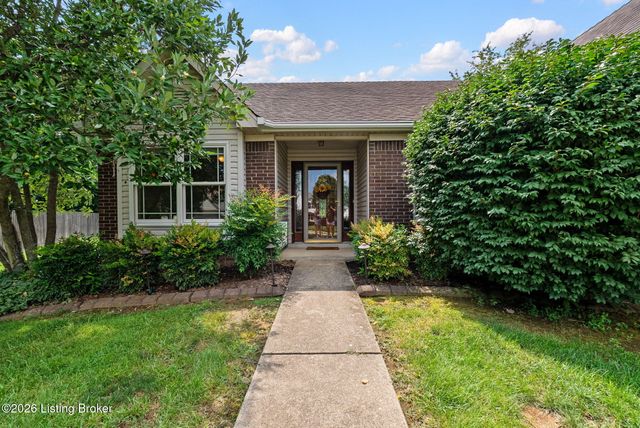 11114 Oak Bend Ct, Louisville, KY 40241