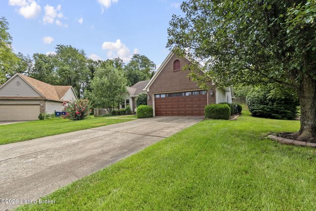 11114 Oak Bend Ct, Louisville, KY 40241