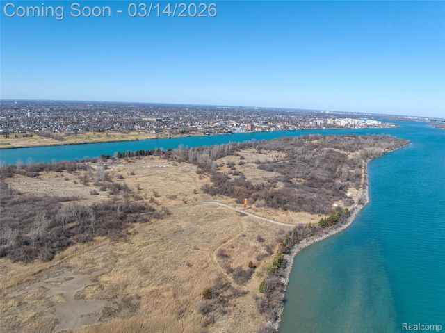 19580 Parke Lane, Grosse Ile Township, MI 48138