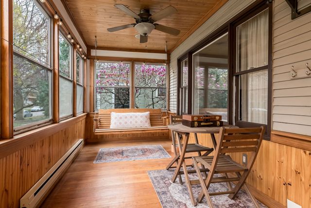 419 N Taylor Avenue, Oak Park, IL 60302