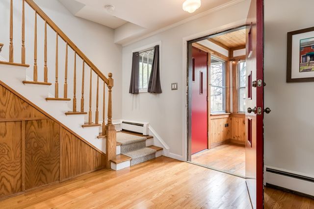 419 N Taylor Avenue, Oak Park, IL 60302