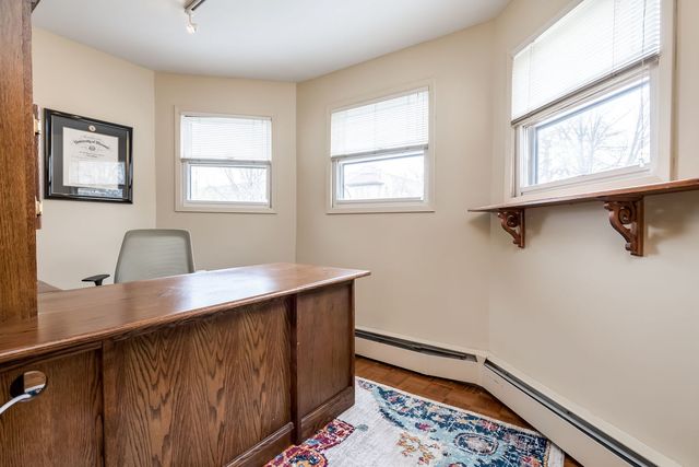 419 N Taylor Avenue, Oak Park, IL 60302