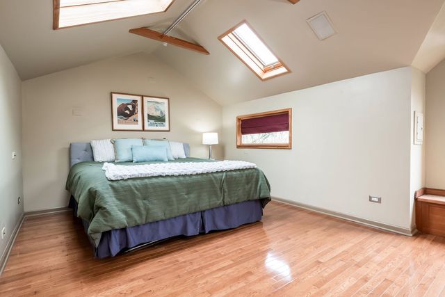 419 N Taylor Avenue, Oak Park, IL 60302