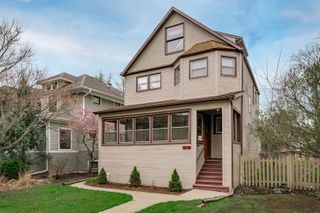 419 N Taylor Avenue, Oak Park, IL 60302