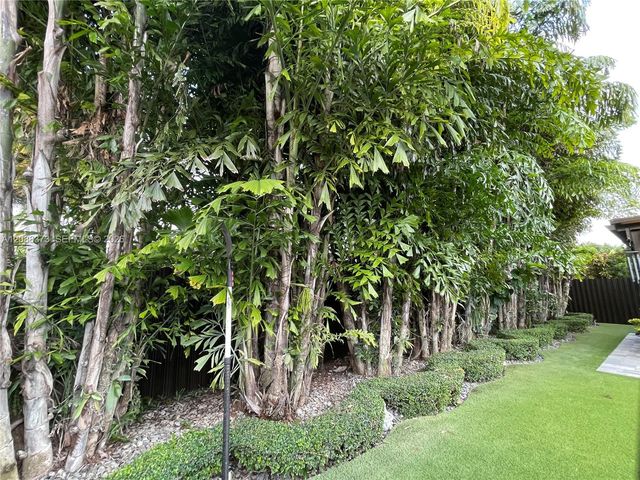 14601 SW 18th Street, Miami, FL 33175