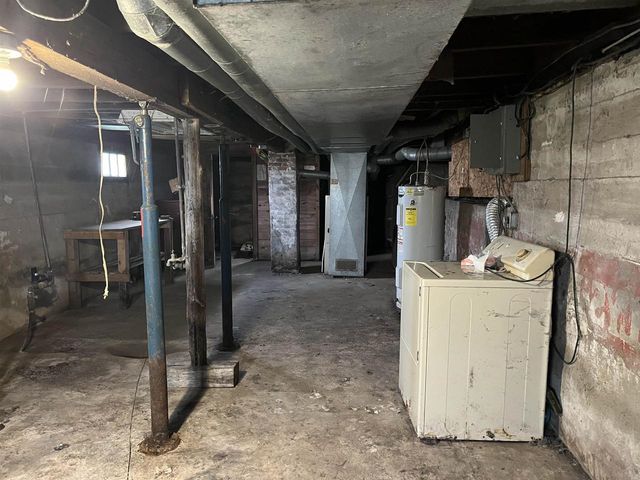 109 N RICHMOND STREET, Gillett, WI 54124