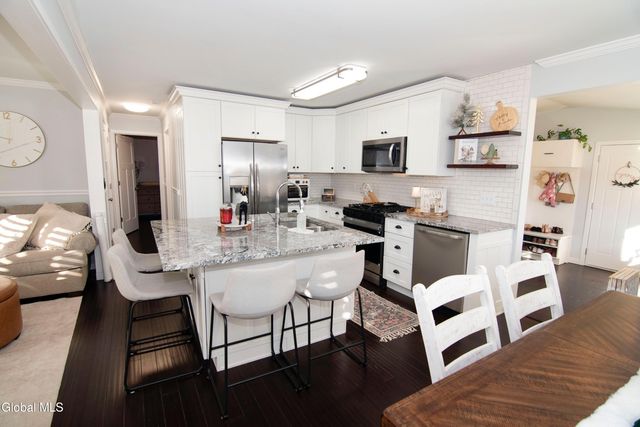 11 Pine Road, Moreau, NY 12803