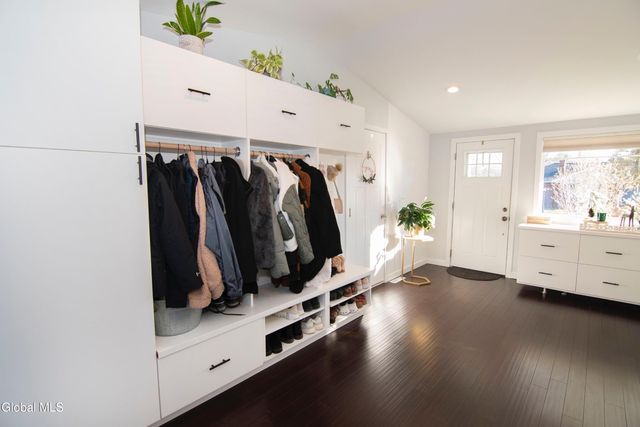 11 Pine Road, Moreau, NY 12803