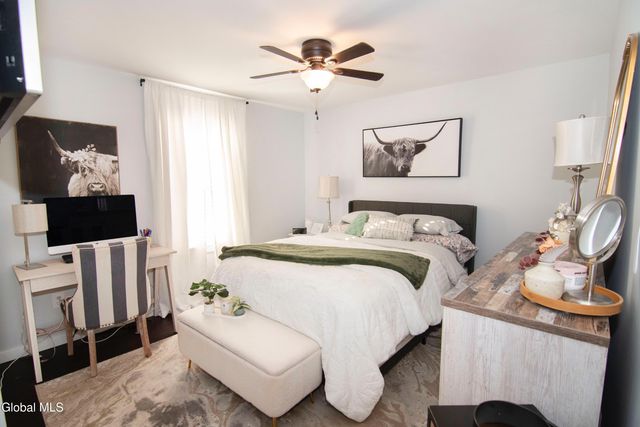 11 Pine Road, Moreau, NY 12803