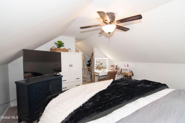 11 Pine Road, Moreau, NY 12803