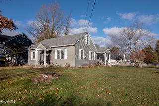 11 Pine Road, Moreau, NY 12803