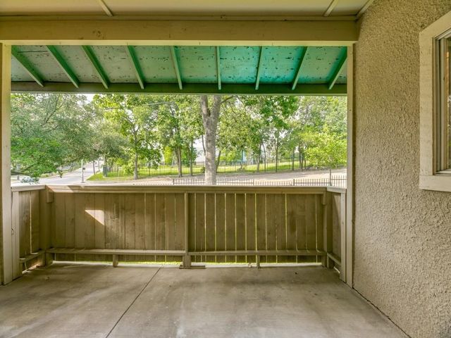 8601 Park Lane 221, Dallas, TX 75231