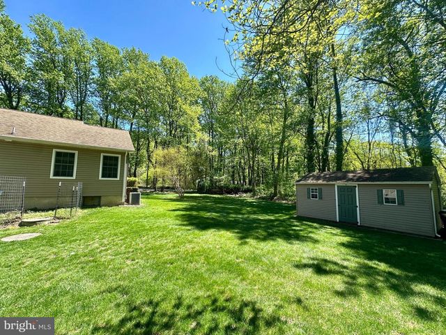 165 CONNECTICUT AVE, Earleville, MD 21919