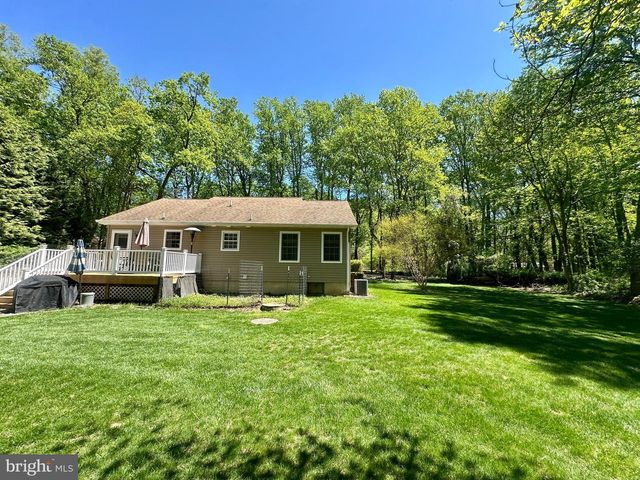 165 CONNECTICUT AVE, Earleville, MD 21919