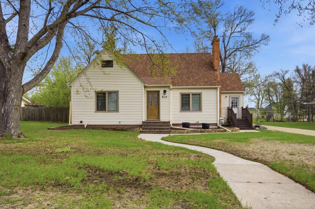 814 Joseph Street, Hawley, MN 56549