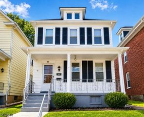 236 Shafer Ave, Phillipsburg Town, NJ 08865