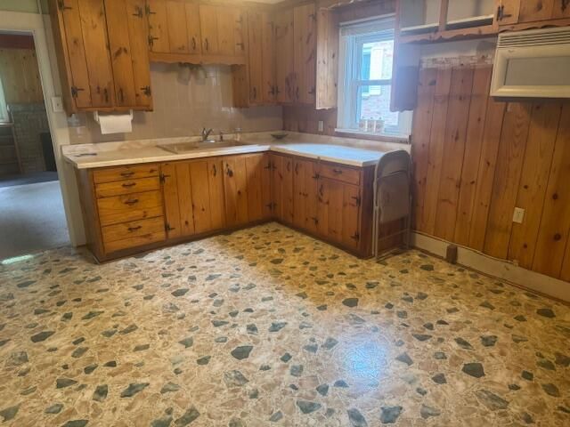 506 E Main STREET, Plymouth, WI 53073