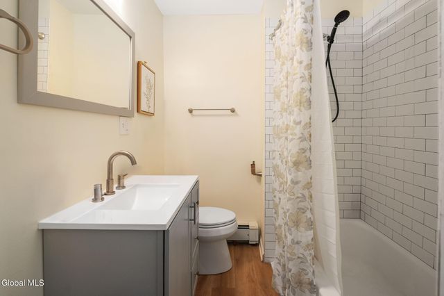 2413-2415 6th Avenue, Watervliet, NY 12189