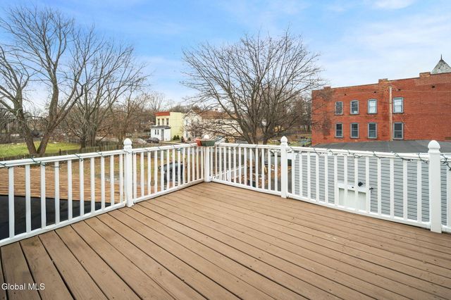 2413-2415 6th Avenue, Watervliet, NY 12189