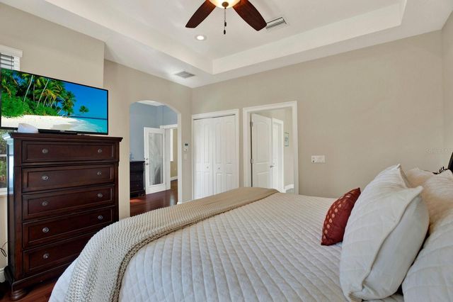 2721 N ROYAL COURT, Tampa, FL 33602