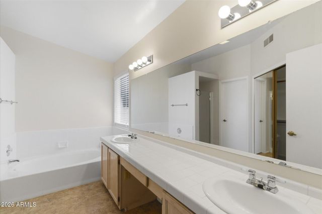 24414 N 39TH Lane, Glendale, AZ 85310