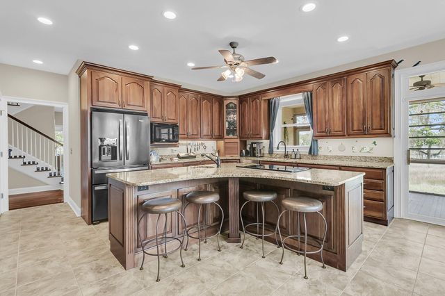 4702 Blockhouse Lane, Hollywood, SC 29449