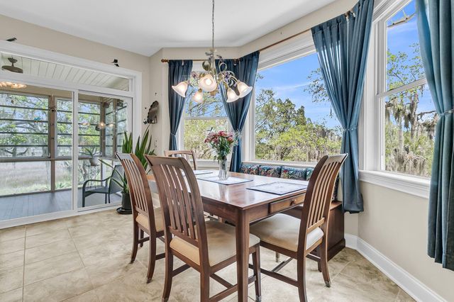 4702 Blockhouse Lane, Hollywood, SC 29449