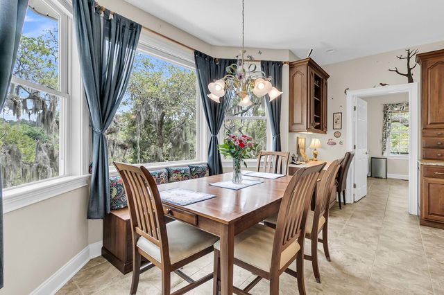 4702 Blockhouse Lane, Hollywood, SC 29449