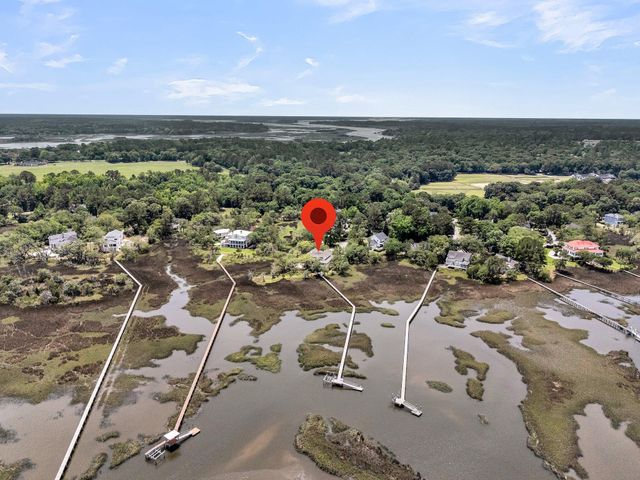 4702 Blockhouse Lane, Hollywood, SC 29449