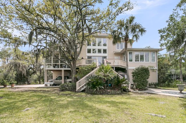 4702 Blockhouse Lane, Hollywood, SC 29449