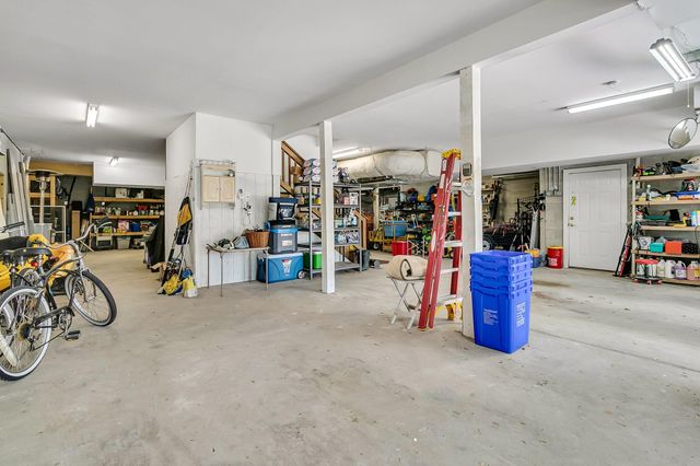 4702 Blockhouse Lane, Hollywood, SC 29449