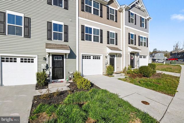 300 TOURNAMENT CIR, North East, MD 21901