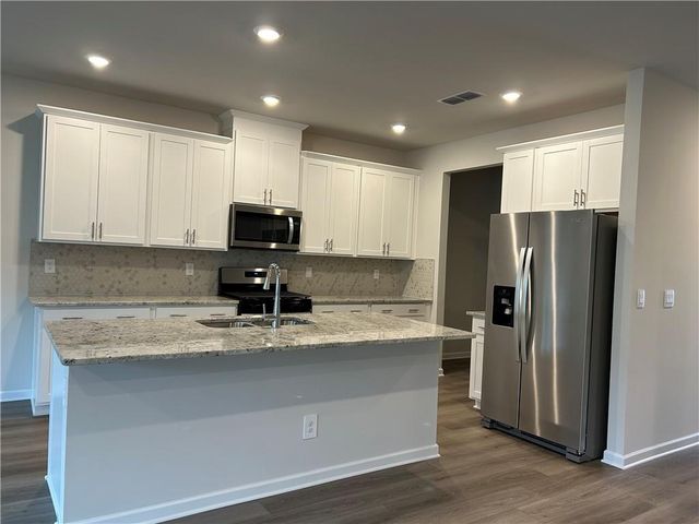 6907 Winchester Place, Fairburn, GA 30213