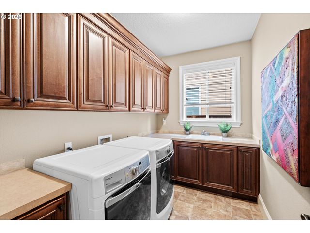 11655 Se WATERLEAF Dr, Happy Valley, OR 97086