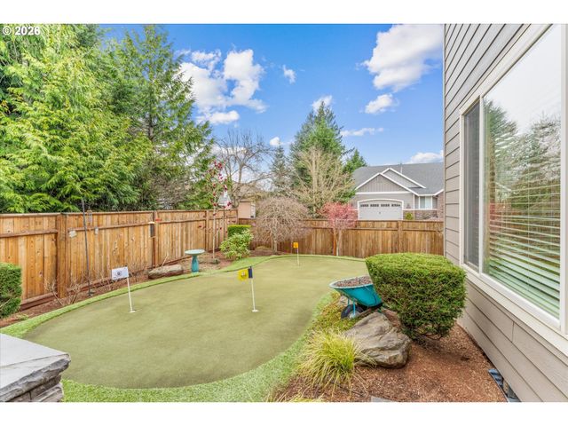 11655 Se WATERLEAF Dr, Happy Valley, OR 97086