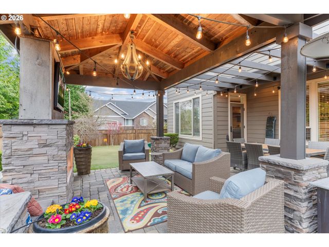 11655 Se WATERLEAF Dr, Happy Valley, OR 97086