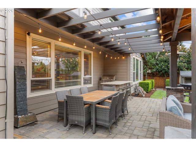 11655 Se WATERLEAF Dr, Happy Valley, OR 97086