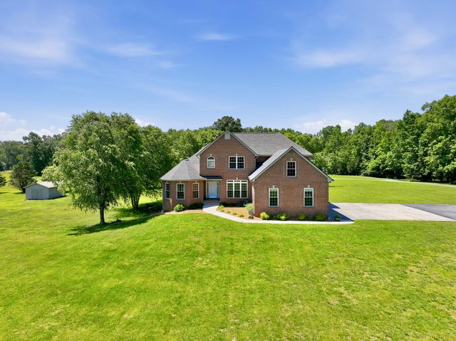 180 Gilliam Ln, Tullahoma, TN 37388