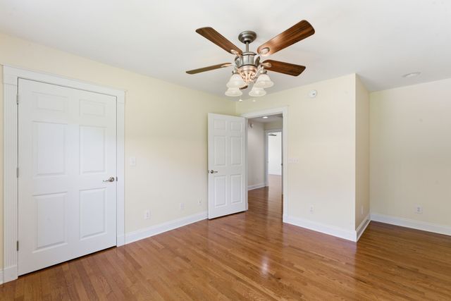 180 Gilliam Ln, Tullahoma, TN 37388