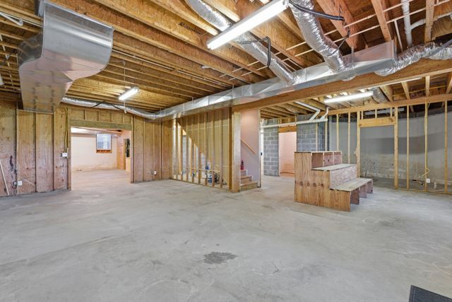 180 Gilliam Ln, Tullahoma, TN 37388