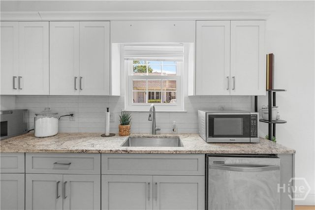 12 Kingslan Court, Savannah, GA 31419