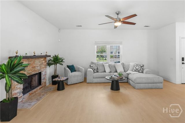 12 Kingslan Court, Savannah, GA 31419