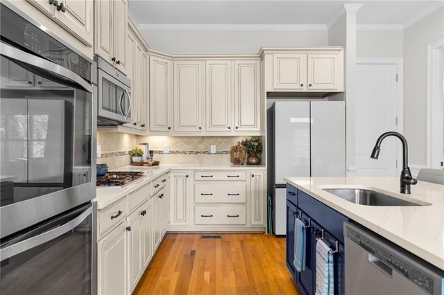 910 Acadiana Drive, Sandy Springs, GA 30328