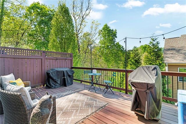 910 Acadiana Drive, Sandy Springs, GA 30328