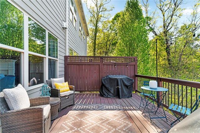 910 Acadiana Drive, Sandy Springs, GA 30328