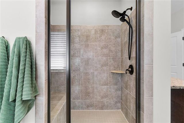 910 Acadiana Drive, Sandy Springs, GA 30328
