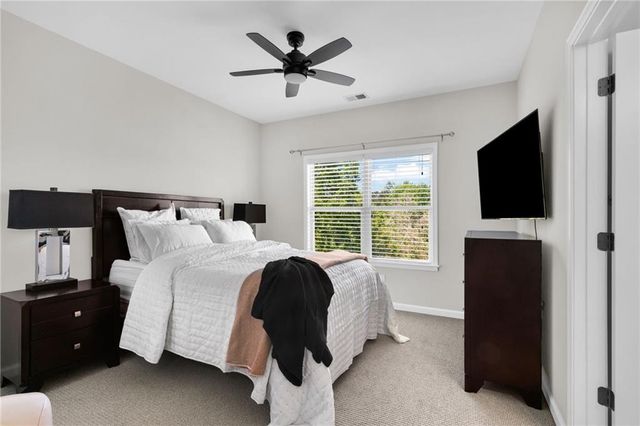 910 Acadiana Drive, Sandy Springs, GA 30328