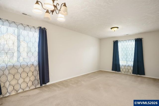4161 Geranium Av NE, Salem, OR 97305